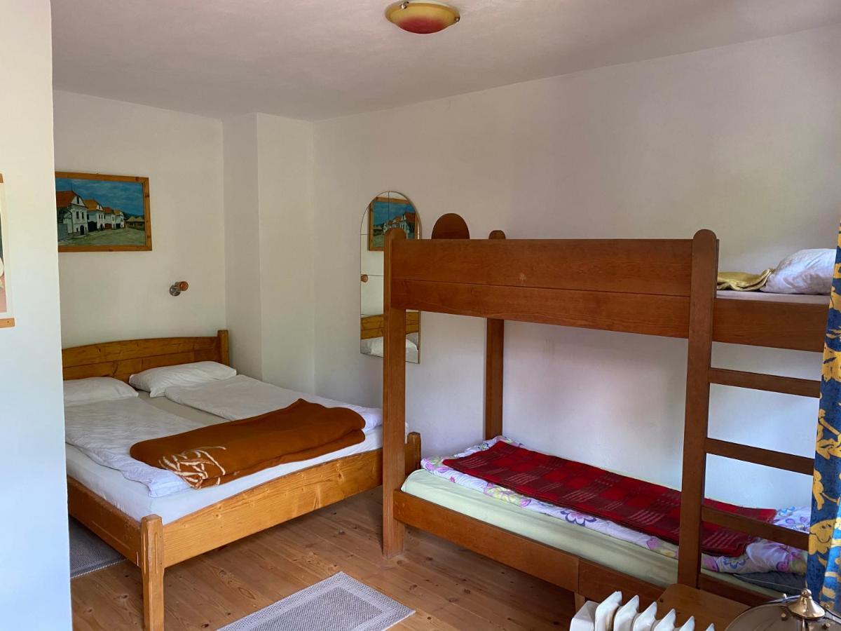 Sziklakert - Életöröm Vendégház Rimetea Exterior foto