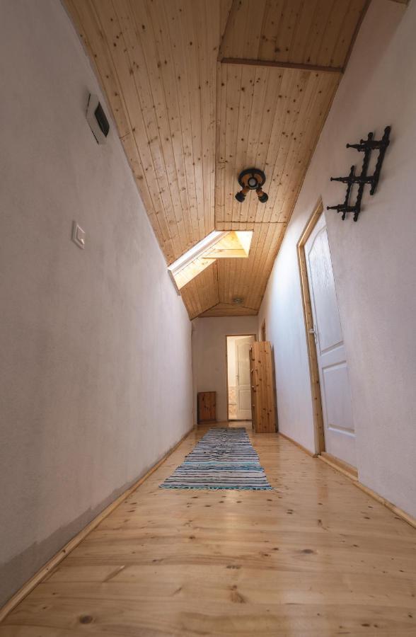 Sziklakert - Életöröm Vendégház Rimetea Exterior foto