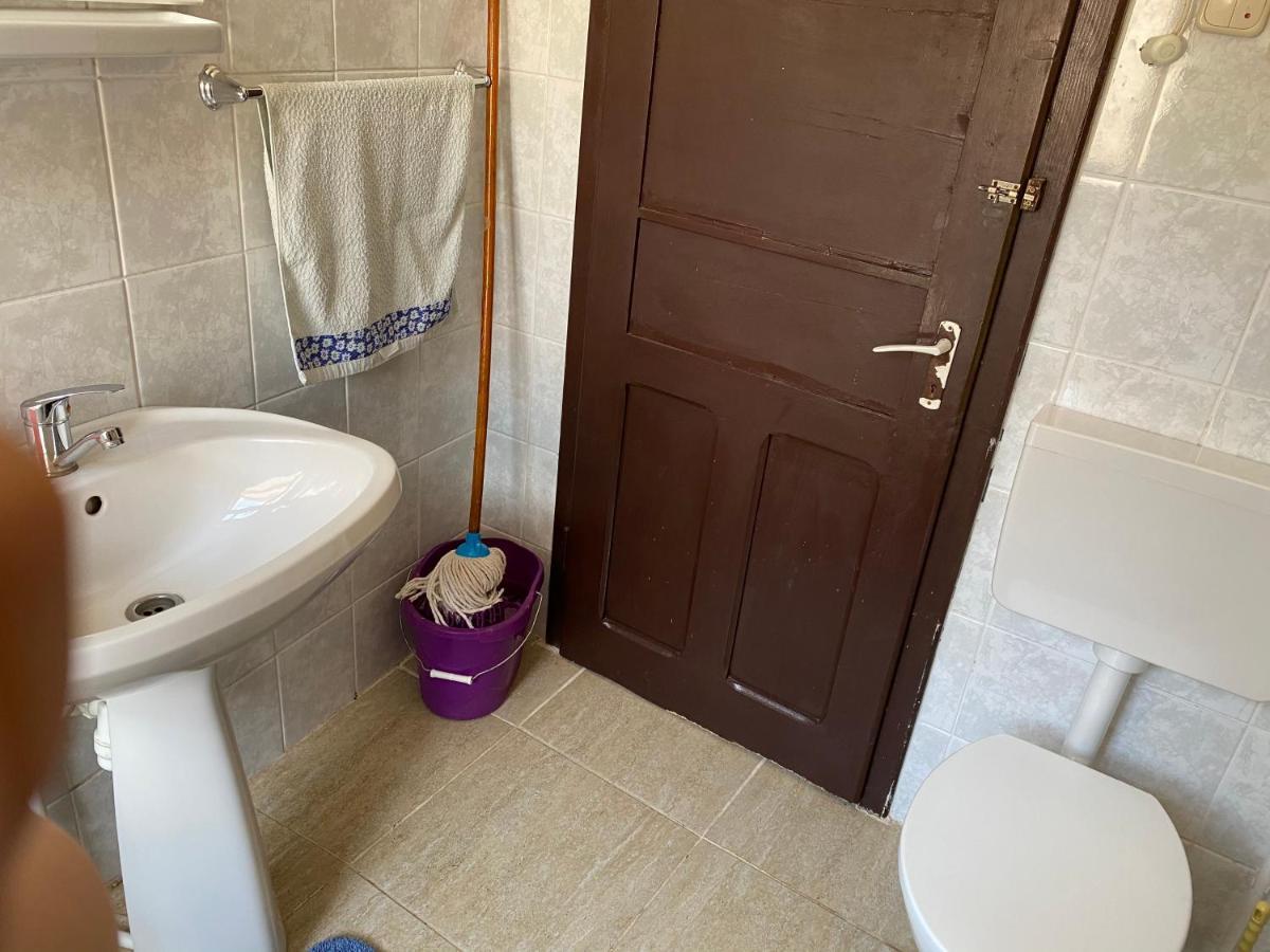 Sziklakert - Életöröm Vendégház Rimetea Exterior foto